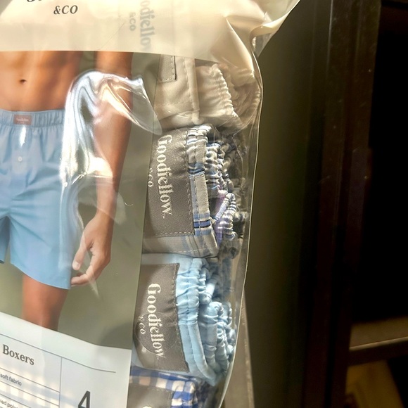 New in Package Mens Classic Woven Boxers by Goodfellow & Co. 4 Pairs! - Picture 3 of 3